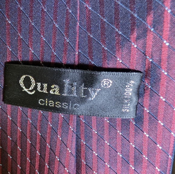 Bundle of 5 Ties Different Brands - Picture 5 of 7